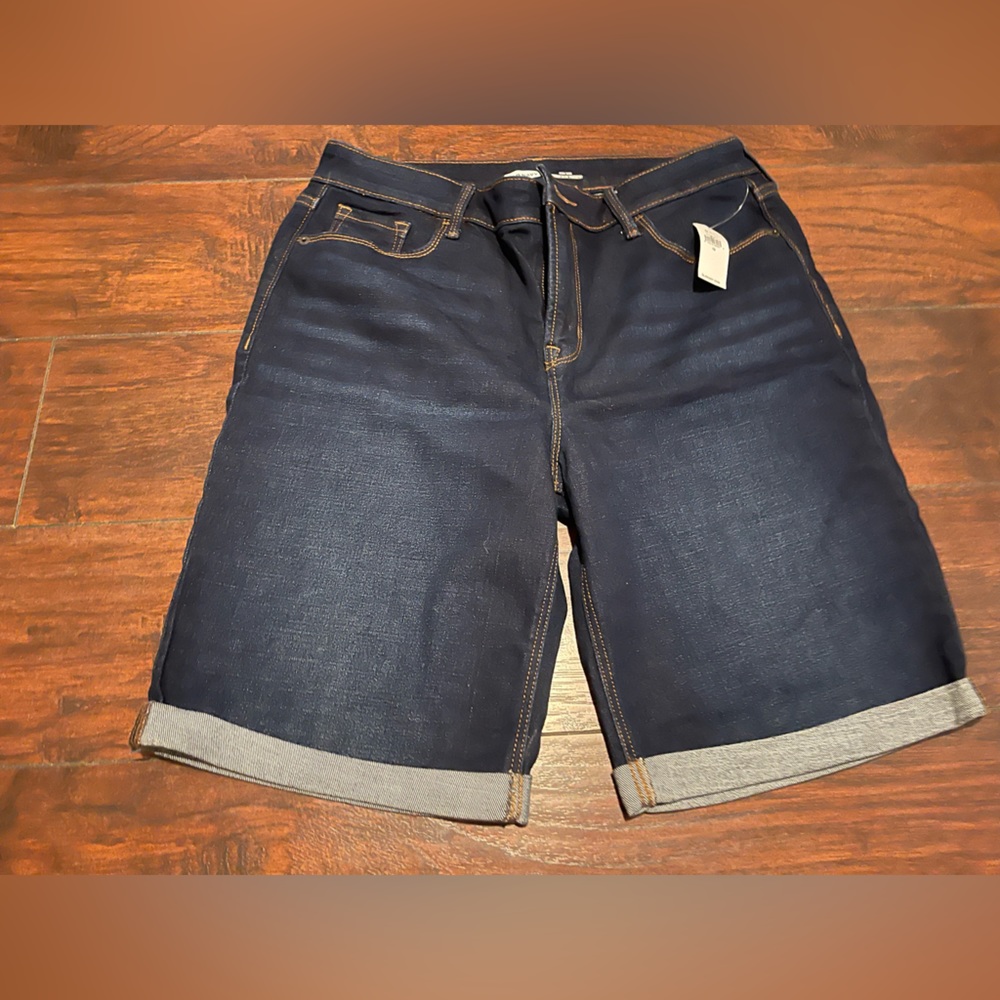 Old navy hi rise shorts